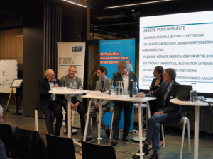 Podiumsdiskussion zum Thema Energiewende